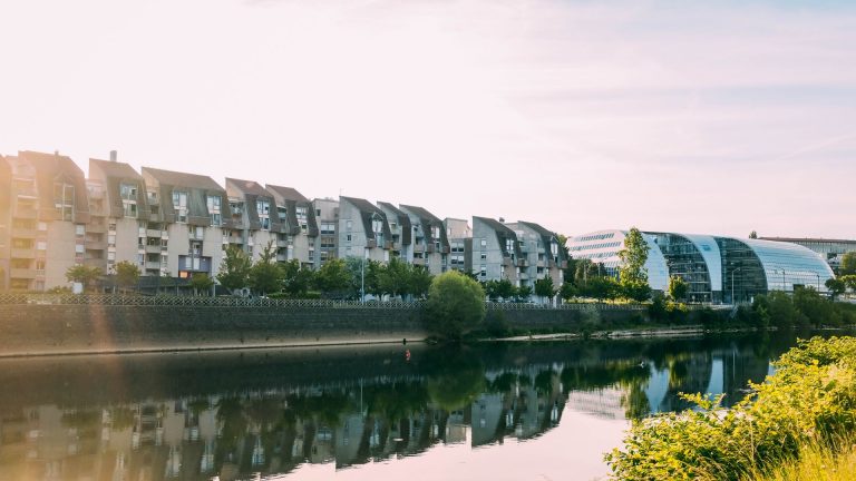 Investir à Caen : marché immobilier stable et rendement maîtrisé