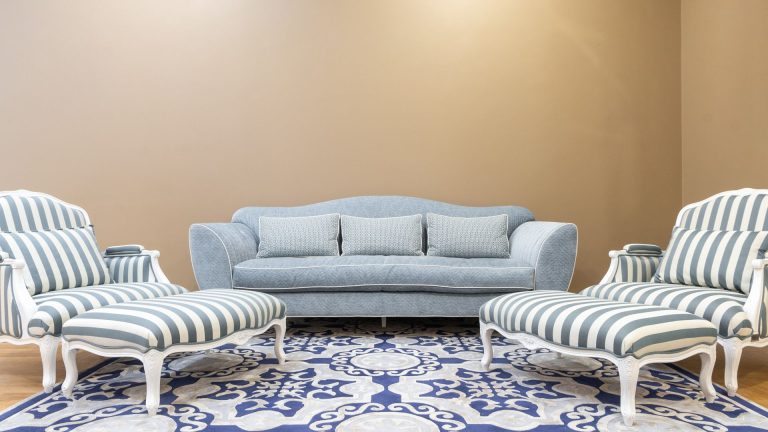 Comment mélanger différents styles de meubles dans une pièce ?