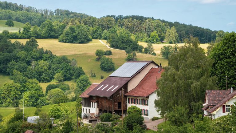 Panneaux solaires en Nouvelle-Aquitaine : classe énergétique améliorée