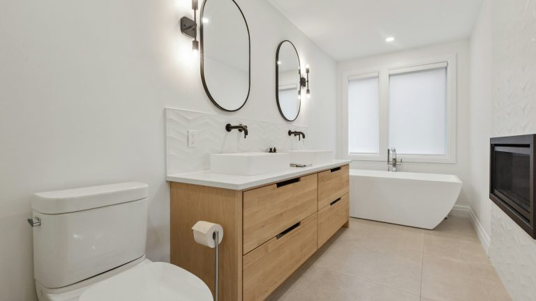 Quel budget prévoir pour rénover une salle de bain ?